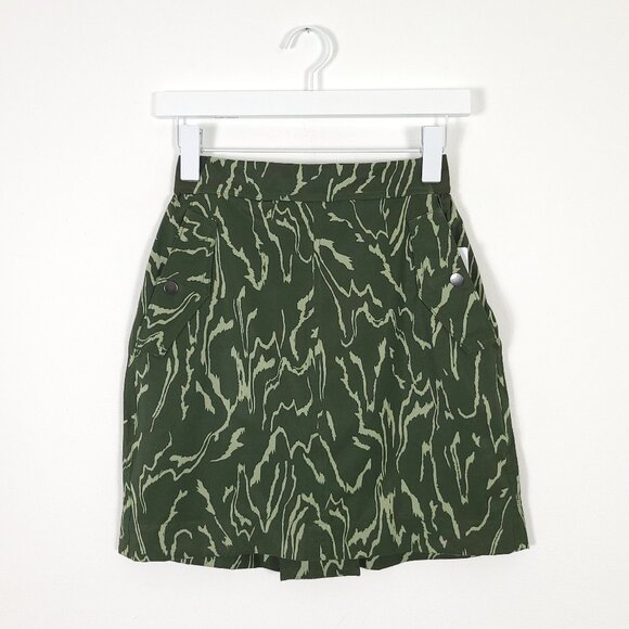 Athleta Green Cargo Skort - Picture 1 of 11